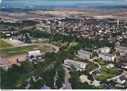 AUBERGENVILLE ELISABETHVILLE VUE GENERALE AERIENNE LE STADE 1986 CPSM GM TBE - Aubergenville