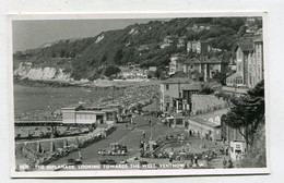 AK 081849 ENGLAND - Ventnor - The Esplanade - Looking Towards The West - Ventnor