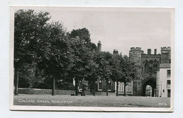 AK 081863 ENGLAND - Worcester - College Green - Worcester