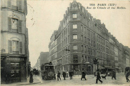 Paris * 19ème * La Rue De Crimée Et Rue Mathis * Autobus Bus * Pharmacie - Paris (19)