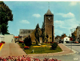 St Brévin Les Pins * La Place De L'église Et Le Jardin - Saint-Brevin-les-Pins