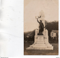 SAINT BENOIT PHOTO CARTE LE MONUMENT AUX MORTS TBE - Saint Benoît