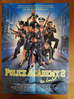 AFFICHE CINEMA ORIGINALE FILM POLICE ACADEMY 2 1985 STEVE GUTTEMBERG BUBBA SMITH 52,2CMX38,6CM DE JERRY PARIS - Affiches & Posters