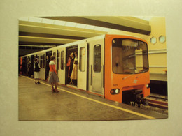 51531 - BRUSSEL - METRO - METROSTEL IN HET STATION DELTA - ZIE 2 FOTO'S - Transporte Público