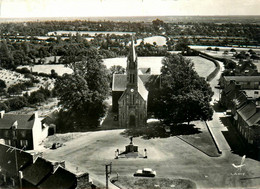 Pléhérel * Vue Aérienne Sur La Place De L'église Du Village - Other & Unclassified