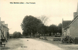 Bardais * La Rue Principale Du Village - Autres & Non Classés