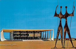 BRASILIA    PALAIS DE JUSTICE   SCULPTURE - Brasilia