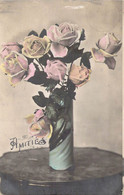 CPA FLEURS - Bouquet De Roses Dans Un Joli Vase - Fleurs