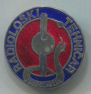 Radiologically Technician - Yugoslavia, Enamel, Vintage Pin, Badge, Abzeichen - Médical