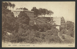 LYON Le Fort De Loyasse Old Postcard (see Sales Conditions) 01744 - Lyon 9