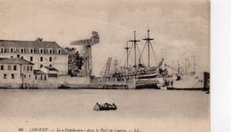 Lorient Le "Calédonien" Dans Le Port De Guerre Trois-Mats - Lorient