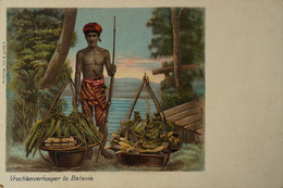 Ned. Indie - Indonesia  //  Vruchtenverkoper Te Batavia Ca 1900 - Indonésie
