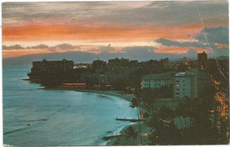 AC2852 Hawaii - Honolulu - Twilight Time At Waikiki Beach / Viaggiata 1966 - Honolulu