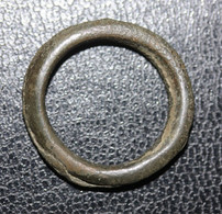 Rouelle Anneau De Bronze Pré-monétaire Gaulois Ex-voto - Rouelle - Pre Coinage Celtic Ring Money 25.3mm - Gauloises