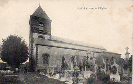 10, AUBE,  Palis Son église Et Son Gardien De Cimetière 1915 - Other & Unclassified