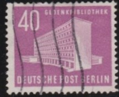 Berlin   .    Michel   122   .      O      .    Gestempelt - Used Stamps