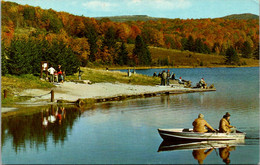 West Virginia Boating On Spruce Knob Lake - Altri & Non Classificati
