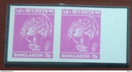 Bangladesh 1973 1st. Definitive Series Stamp - TIGER 25p (Sg#67a) IMPERF Pair "SPECIMEN" MNH As Per Scan - Autres & Non Classés