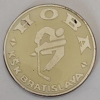 KSK HOBA Bratislava Ice Hockey Club Slovakia  PINS A10/2 - Sports D'hiver