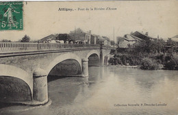 ARDENNES 08. ATTIGNY  PONT DE LA RIVIERE D AISNE - Attigny