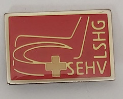 Switzerland Swiss Ice Hockey Association Schweizerischer Eishockeyverband SEHV Hockey Team   PINS A10/3 - Sports D'hiver