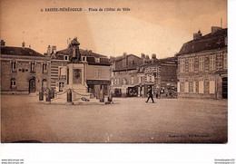 CPA SAINTE MENEHOULD (Marne) Place De L'hôtel De Ville - Sainte-Menehould