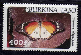 BURKINA FASO 1984 AIR POST MAIL AERIENNE AIRMAIL BUTTERFLIES PAPILLONS FARFALLE DANAUS CHRYSIPPUS 400fr MNH - Burkina Faso (1984-...)