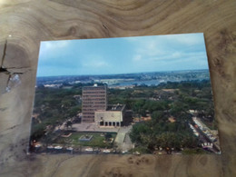 96/ COTE D IVOIRE ABIDJAN VUE GENERALE AU PREMIER PLAN L HOTEL DE VILLE - Côte-d'Ivoire