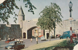 Porte St-Jean - Quebec   Vintage Cars - Québec – Les Portes