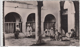 Delcampe - M'SILA SETIF INTERIEUR DU MARABOUT SIDI BOUDJEMLINE CPSM DENTELEE 9X14 NEUVE - M'Sila