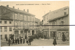 CPA  . D64. 69 SAINT LAURENT DE CHAMOUSSET  . La Place Du Plâtre . - Saint-Laurent-de-Chamousset