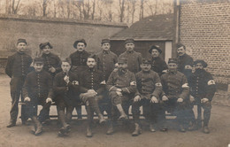 ABBEVILLE  - Caserne Courbet - Les éclopés De La Campagne 1914-1915  ( Carte Photo ) - Abbeville