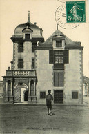 Le Croisic * Place Et Façade De La Nouvelle Mairie * Hôtel De Ville - Le Croisic