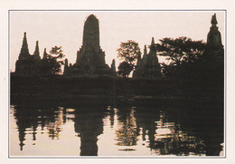 A19600 - SUNSET OVER THE CHAI WATHANARAM TEMPLE THAILAND AYUTTHAYA COUCHER DE SOLEIL SUR LE TEMPLE POST CARD UNUSED - Thaïlande