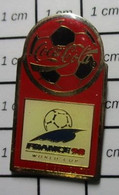 513b  Pin's Pins / Beau Et Rare / COCA-COLA / FOOTBALL FRANCE 98 WORLD CUP - Coca-Cola