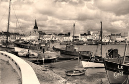 St Gilles Croix De Vie * Vue Sur Le Port * Bateaux - Saint Gilles Croix De Vie