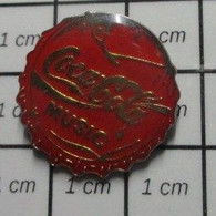 513c Pin's Pins / Beau Et Rare / COCA-COLA / CAPUSLE ROUGE COCA-COLA MUSIC - Coca-Cola