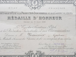 DIPLOME De La Médaille D'Honneur Des Chemins De Fer 1944 - Diploma & School Reports