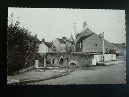 28 - Illiers - Le Pont Saint Hilaire - Edition CIM - Illiers-Combray