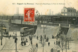 Nogent Le Perreux * Place De La République , Le Pont De Mulhouse * Tramways * Train Gare Ligne Chemin De Fer - Nogent Sur Marne