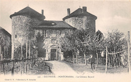 PONTCHARRA-sur-BREDA (Isère) - Le Château Bayard - Pontcharra