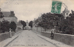 CP FRANCE - 89 - CRAVANT -Entrée De La Ville - Toulot Editeur Auxerre - Femmes Sur Le Pont - Otros & Sin Clasificación