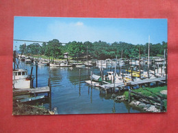 Small Craft Harbor.  Ocean Springs.  Mississippi      Ref 5804 - Autres & Non Classés