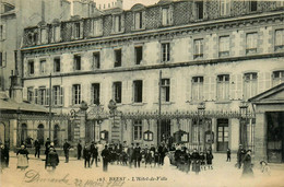 Brest * La Place De L'hôtel De Ville * Mairie - Brest