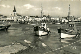 St Gilles Sur Vie * Vue Sur Le Port * Bateaux - Saint Gilles Croix De Vie