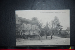 CP, 85, LA CHAIZE LE VICOMTE - Ancienne église Saint Jean., Animée - La Chaize Le Vicomte