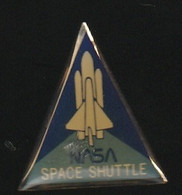 75706- Pin's-NASA.Space Shuttle.Espace.Fusée. - Ruimtevaart