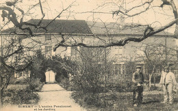 SAINT REMY L'ANCIEN PENSIONNAT ET LES JARDINS - Autres & Non Classés