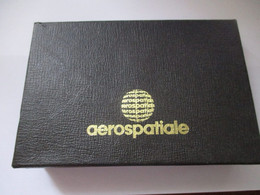 COFFRET DE 21 PINS AEROSPACIALE - Advertenties