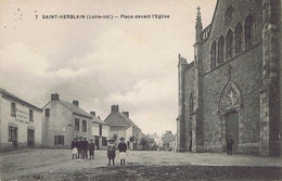 44 - Saint-Herblain (Loire-Atlantique) -  Place Devant L'Eglise - Saint Herblain